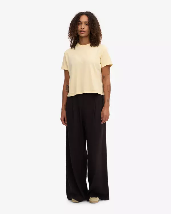 Colorful Standard Organic Boxy Crop Tee Soft Yellow Damen pastellgelb